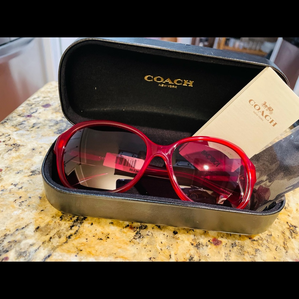 Used Coach burgundy color sunglasses in good condition. - Picture 6 of 6